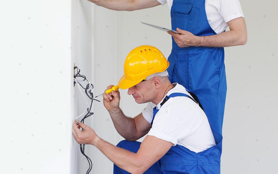 travail électricien Cergy